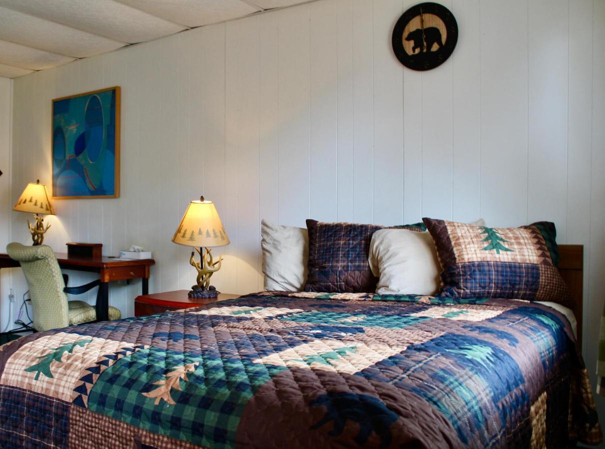 Motel Montreal Lac George Extérieur photo