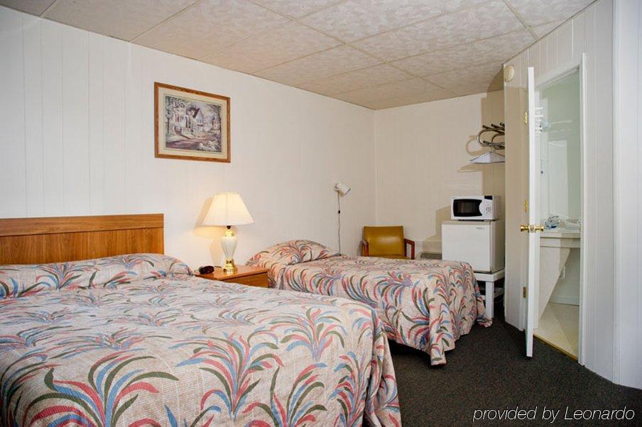 Motel Montreal Lac George Chambre photo
