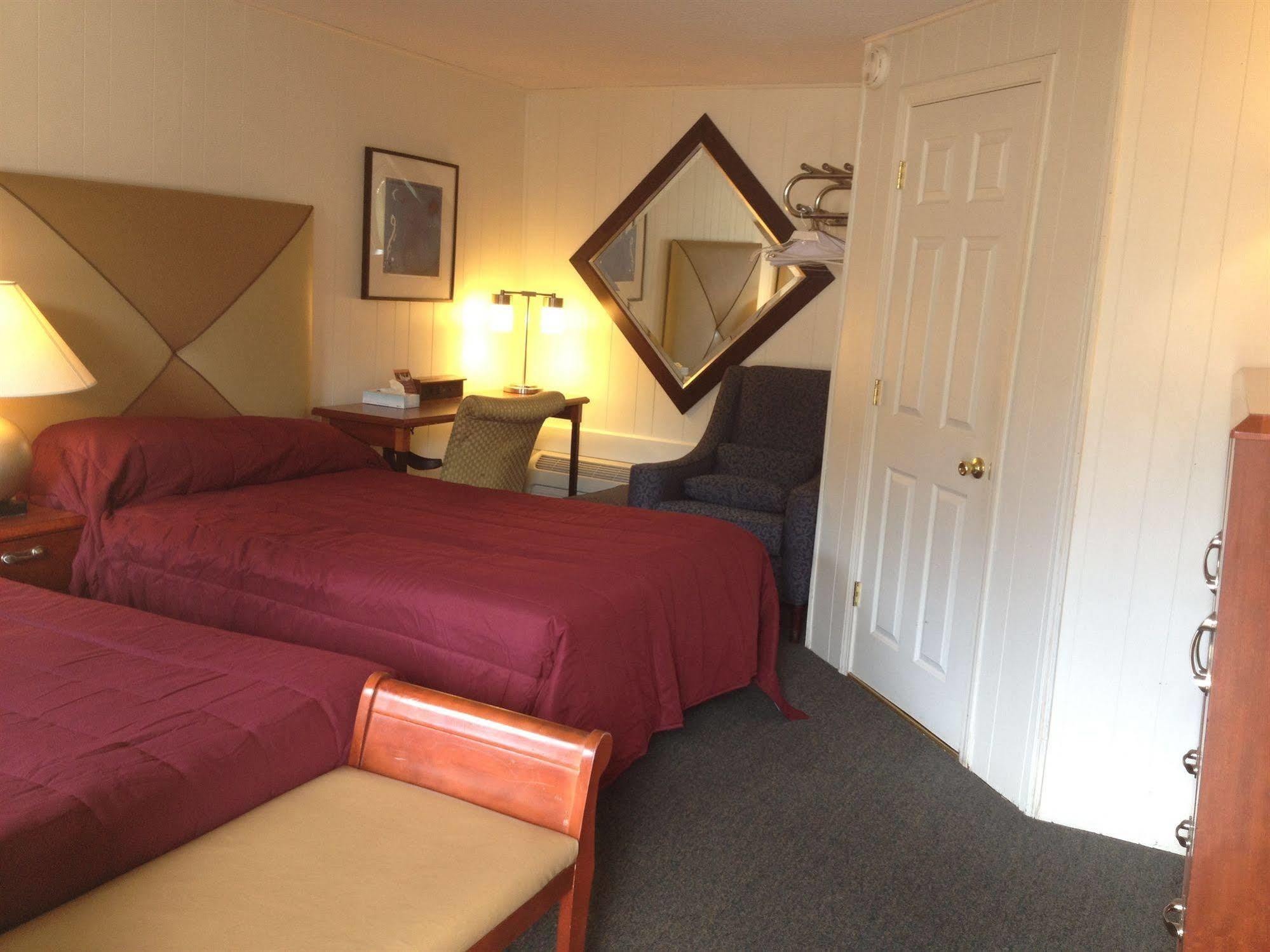Motel Montreal Lac George Extérieur photo